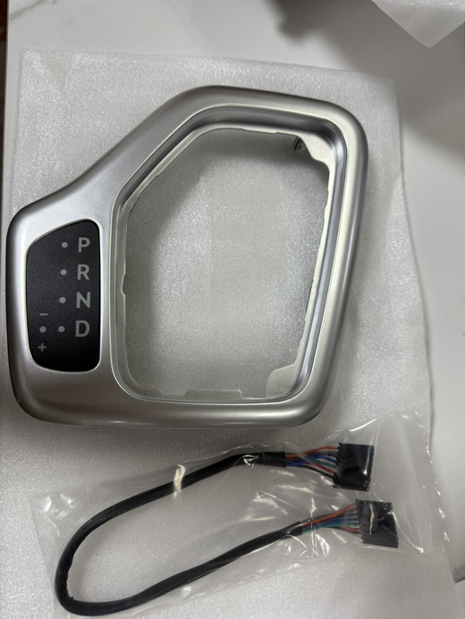 (Sliver)5YD27LS5AA 68413957AA 601-401Transmission Shifter Bezel with Harness Fit for 2014-2018 Jeep Cherokee SKU#FBL73S